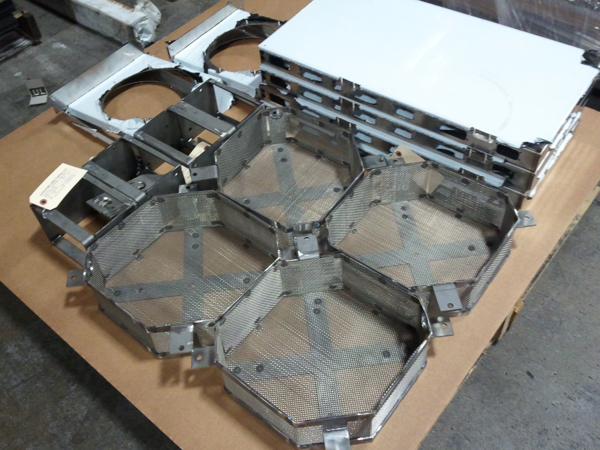 Mesh component assembly