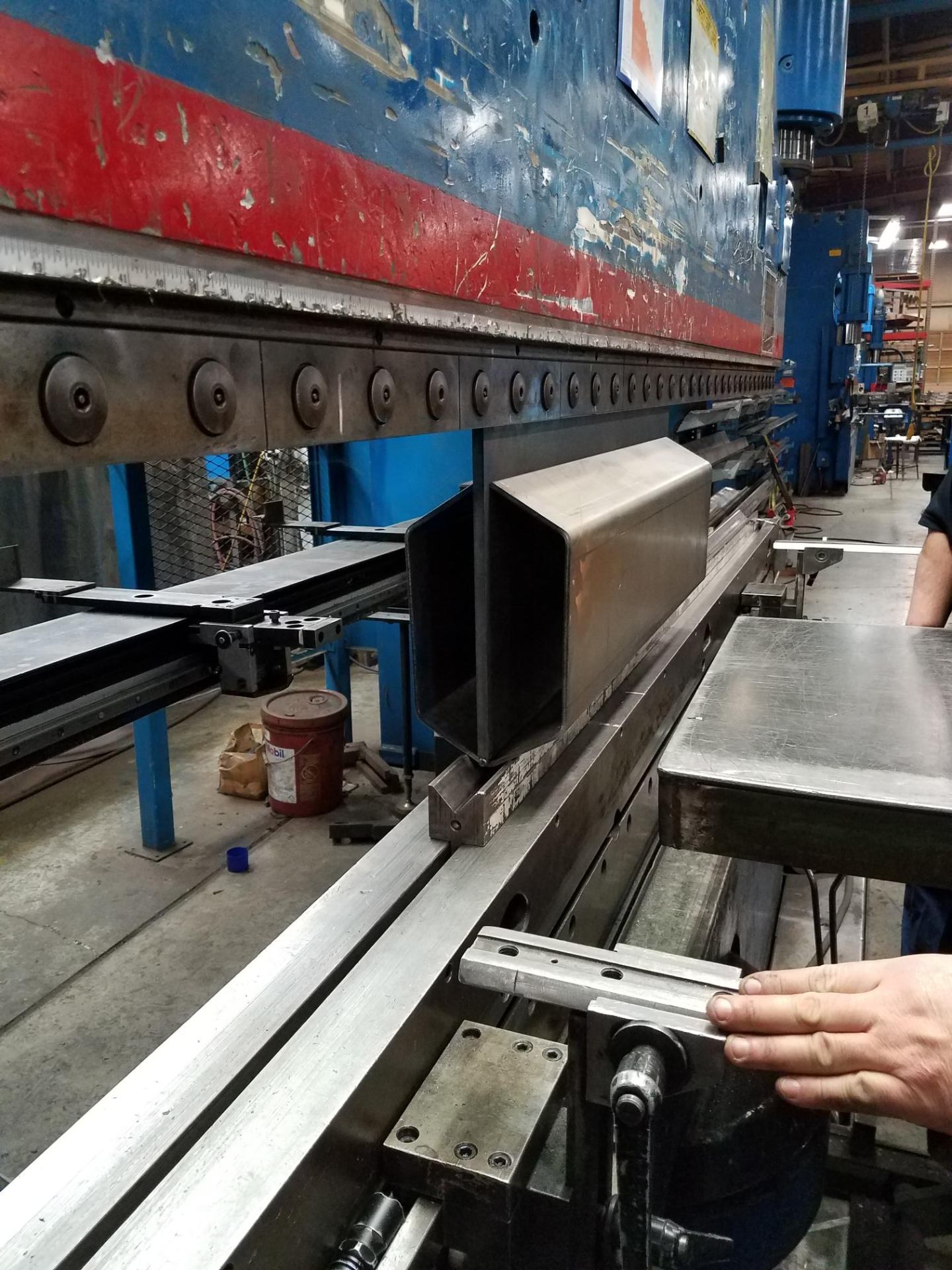 Press brake forming box tube