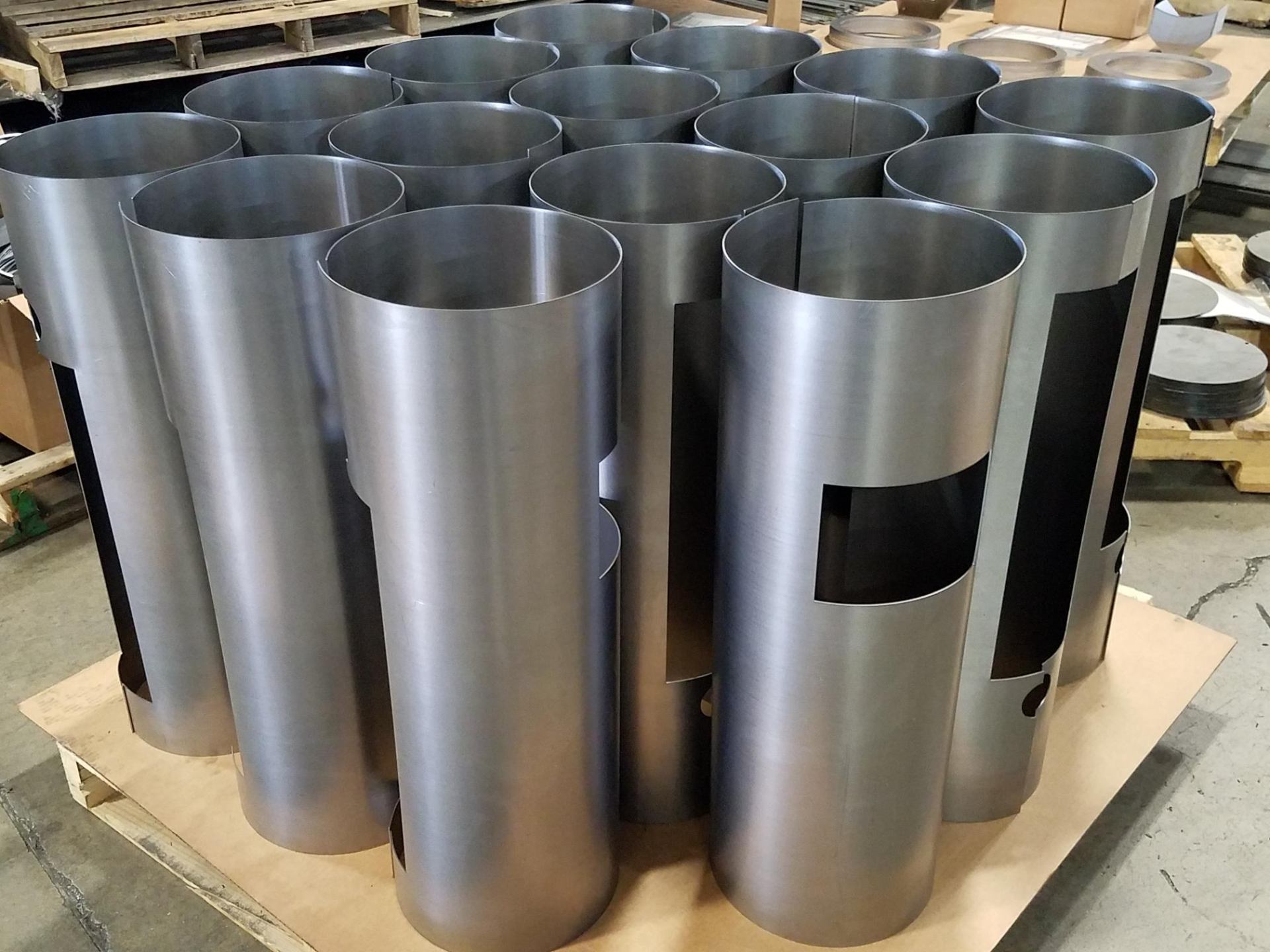 Rolled stainless cylinders