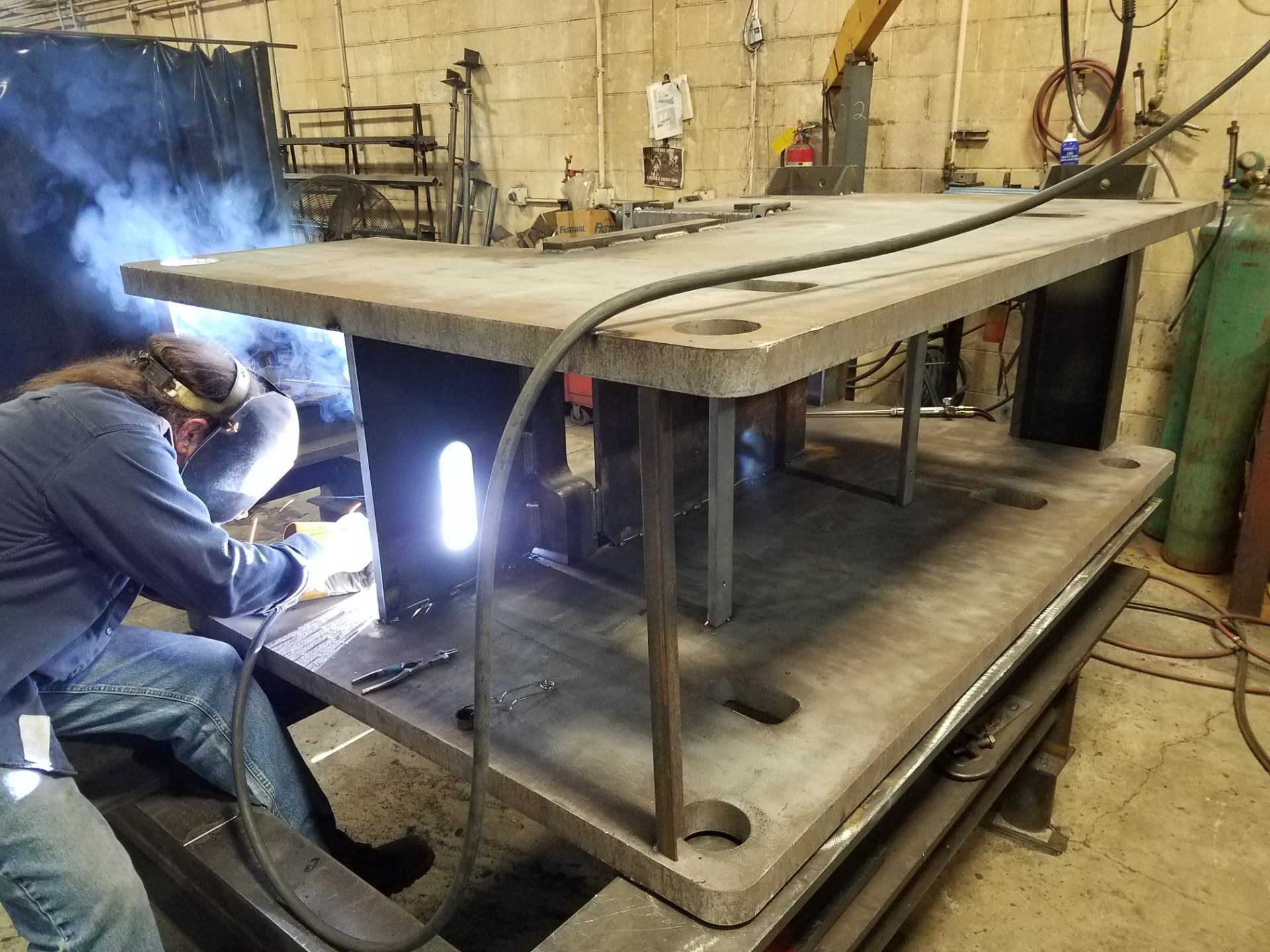 Hydraulic press housing fabrication